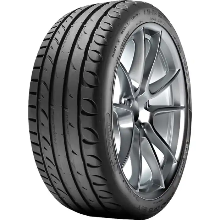 Anvelope vara TAURUS UHP 205/45R17 88V Super ofertă