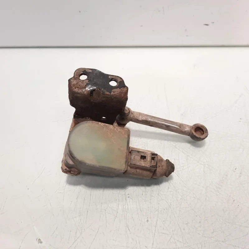 Senzor nivel balast xenon, cod 1T0907503, Skoda Octavia 2 Scout (1Z5) (idi:562717) Transport gratuit