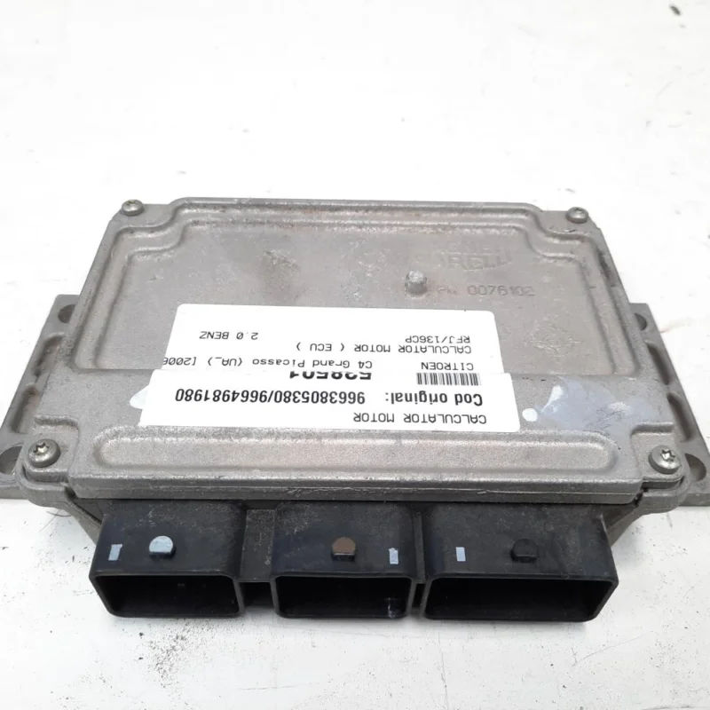 Calculator motor, cod 9663805380, 9664981980, Peugeot 307, 2.0 benz, RFJ (idi:538501) Reducere de preț