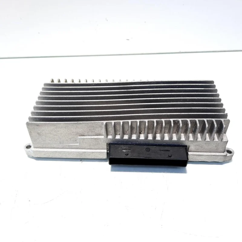 Bestseller Amplificator audio, cod 8R0035223F, Audi A5 Sportback (8TA) [Fabr 2009-2015] (idi:550461)
