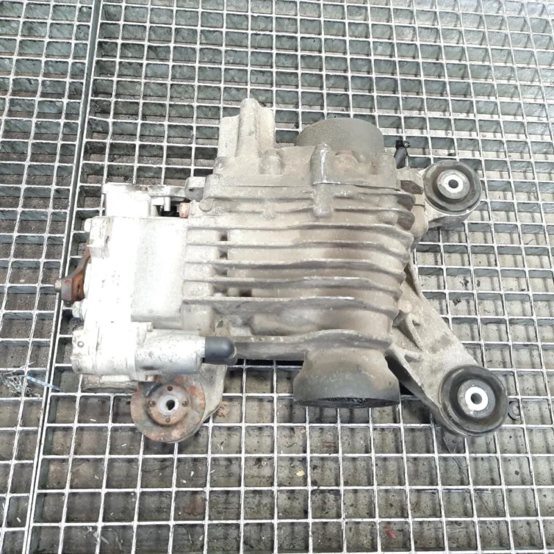 Preț promoțional Grup spate, cod 0AV525010A, VW Golf 5 Plus (5M1), 2.0 TDI, BKD, 4X4 (idi:557647)