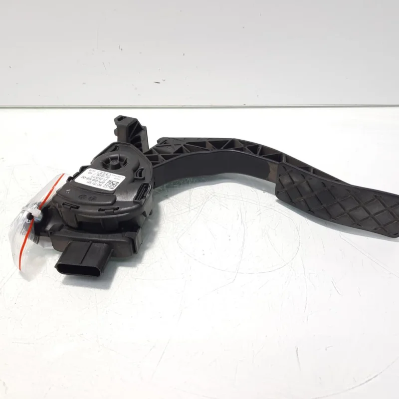 Pedala acceleratie, cod 8K1721523, Audi A4 Avant (8K5, B8) (id:560046) Reducere specială