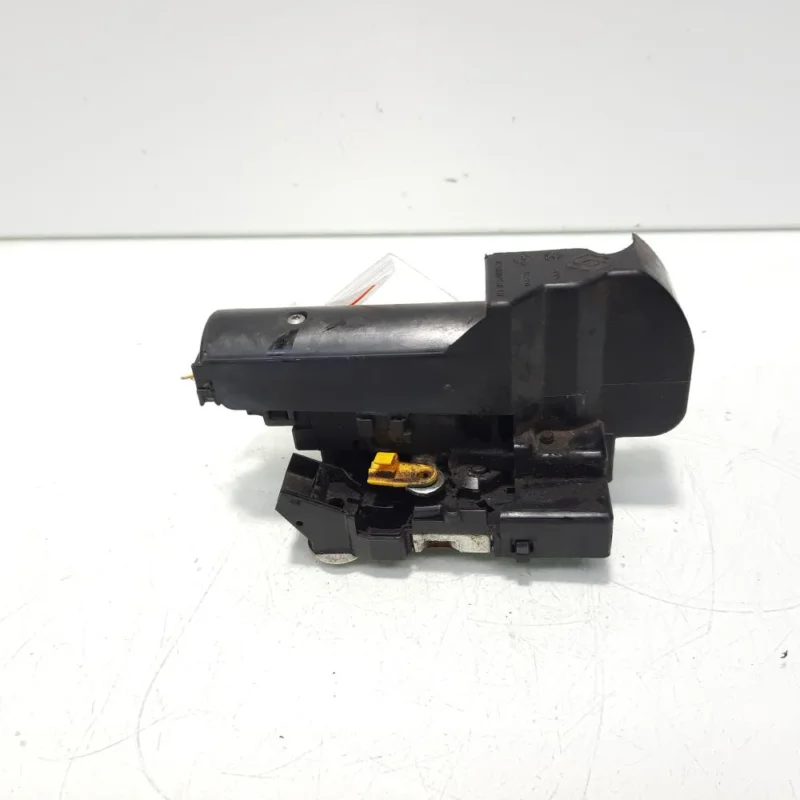 Retur ușor Broasca usa stanga spate, cod 825036721R, Dacia Duster (id:560247)