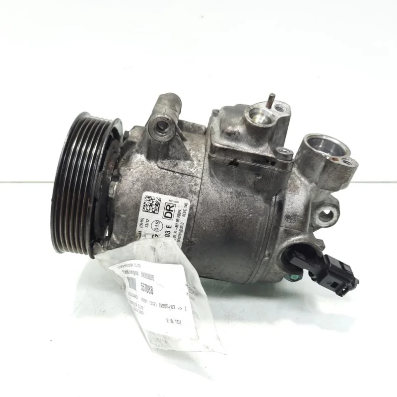 Compresor clima, cod 5N0820803E, Vw Golf 6 Plus, 2.0 TDI, CBA (idi:557088) Plată sigură