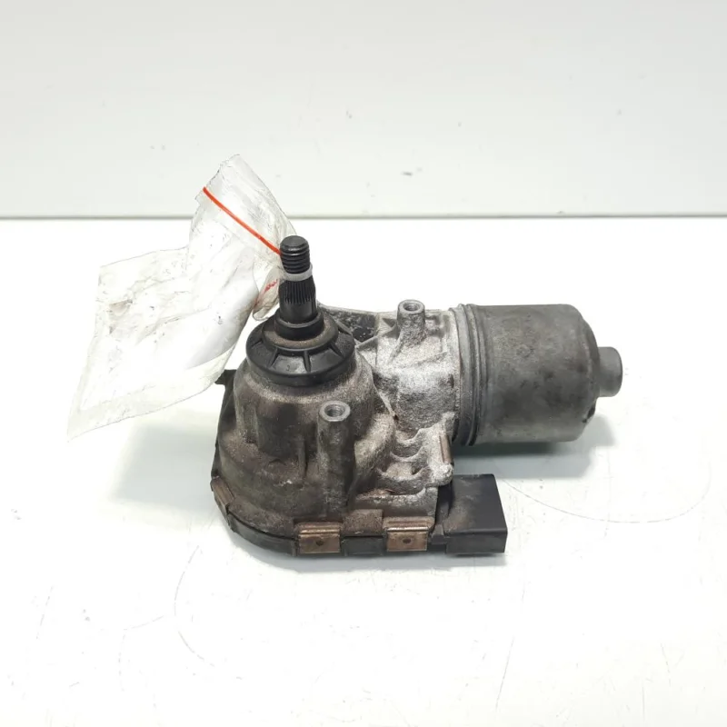 Discount Motoras stergator stanga fata, cu cod BM51-17504-AH, Ford Focus 3 Sedan (idi:556388)