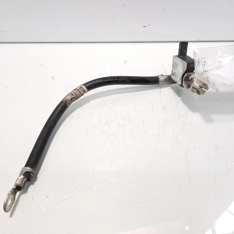 Preț redus Borna baterie cu capsa, cod 8K0915181E, Audi A5 (8T3) (idi:549365)