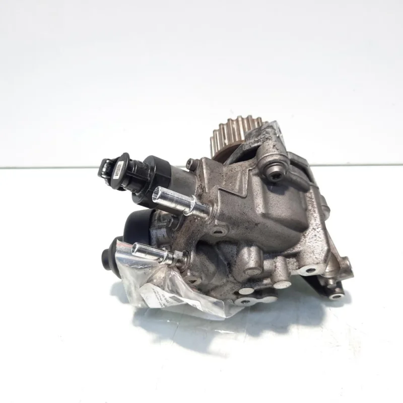 Disponibil imediat Pompa inalta presiune, cod 167007358R, 0445010704, Renault Clio 4, 1.5 DCI, K9K638 (pr:110747)
