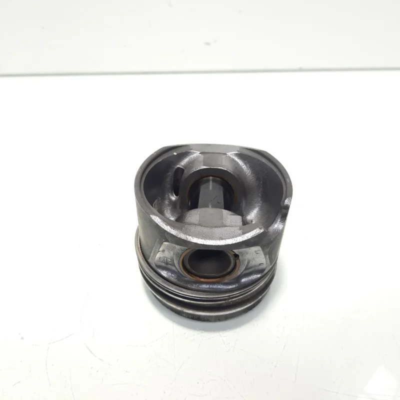 Reducere extra Piston, Audi A4 (8K2, B8) 2.0 TDI, CAG (id:555658)