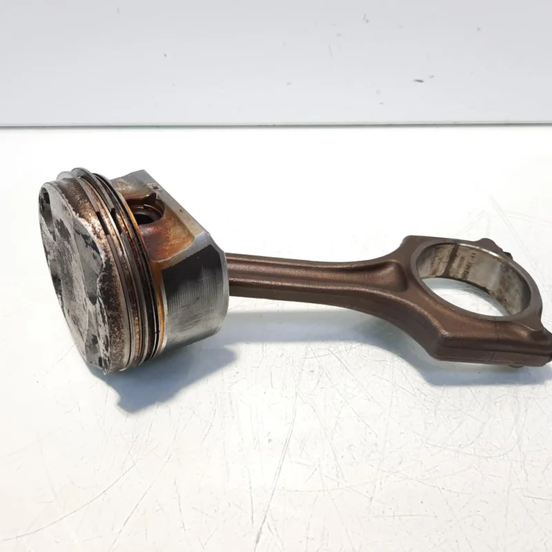 Cumpără acum Piston cu biela, cod P813, Citroen C4 (I), 1.6 benz, 5FW (idi:553847)