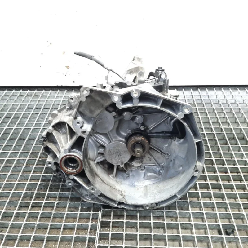 Nu rata Cutie de viteza manuala cu Start-Stop, cod AV6R-7002-KF, Ford Focus 3, 1.6 TDCI, T1DB, 6 vit man (pr;110747)