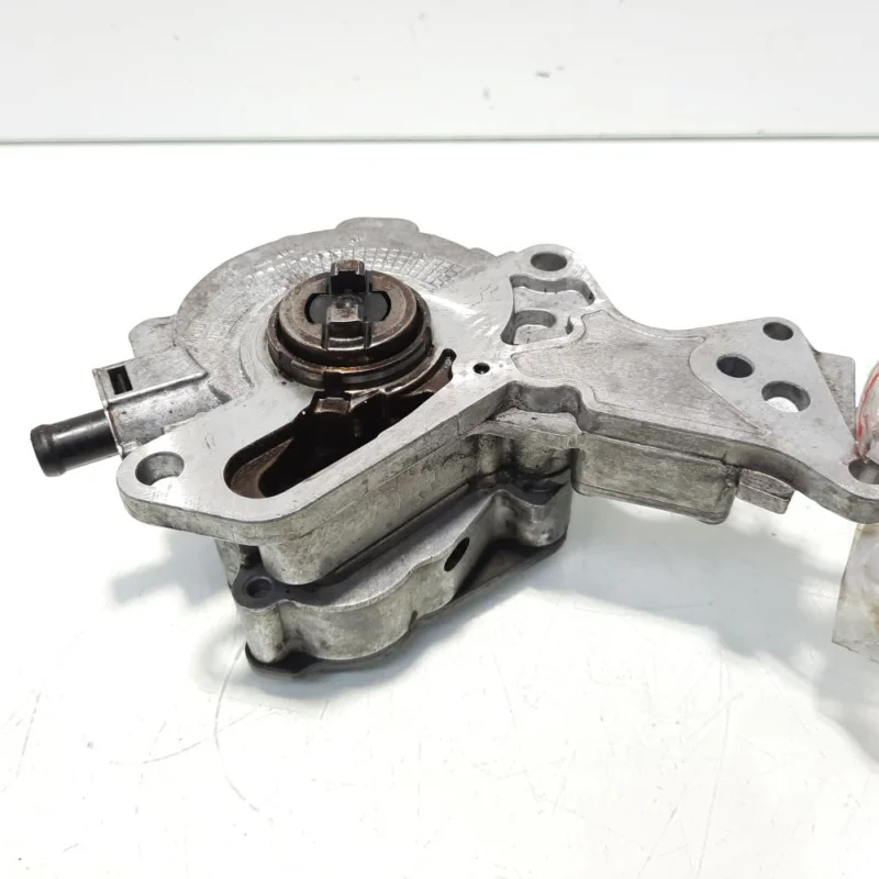Pompa vacuum, cod 038145209H, Skoda Octavia 2 Combi (1Z5), 2.0 TDI, BMM (id:553425) Mai ieftin