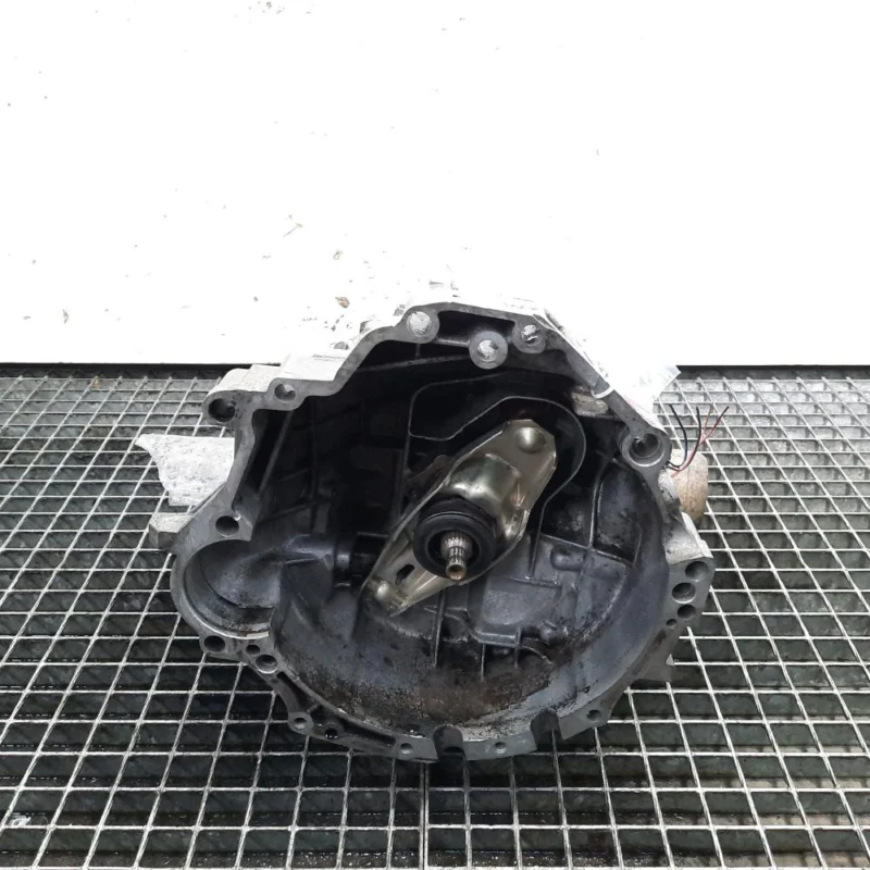 Cutie de viteze manuala, cod GGB, VW Passat Variant (3B6), 1.9 TDI, AWX, 5 vit man (idi:537578) Mai ieftin