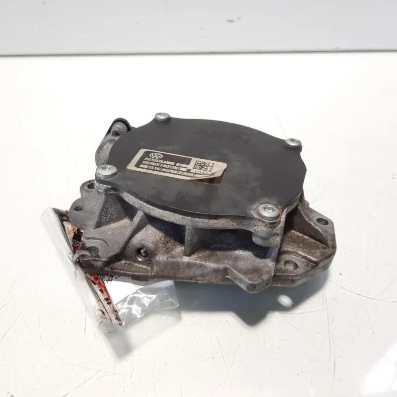 Discount Pompa vacuum, cod 03L145100B, Skoda Octavia 2 Combi (1Z5), 2.0 TDI, CFH (id:551297)