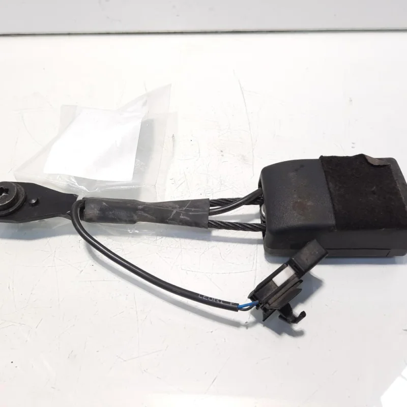 Ultima șansă Capsa centura dreapta fata cu fir, cod GM13327470, Opel Insignia A Sedan (idi:546269)