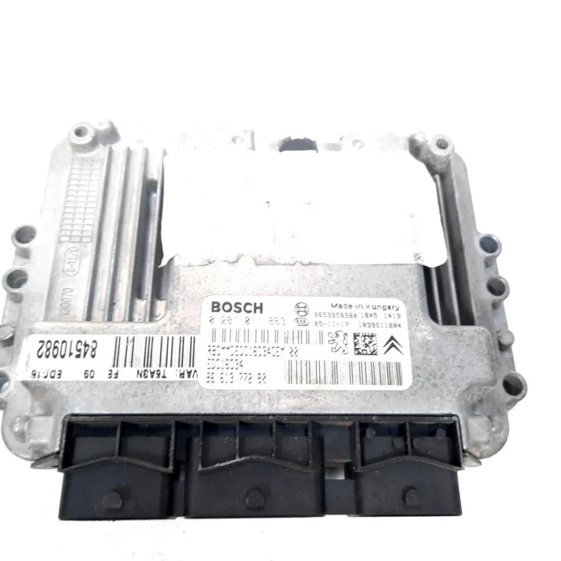 Cumpără online Calculator motor, cod 9661377280, 0281011863, Citroen C4 (I), 1.6 HDI, 9HX (idi:549727)