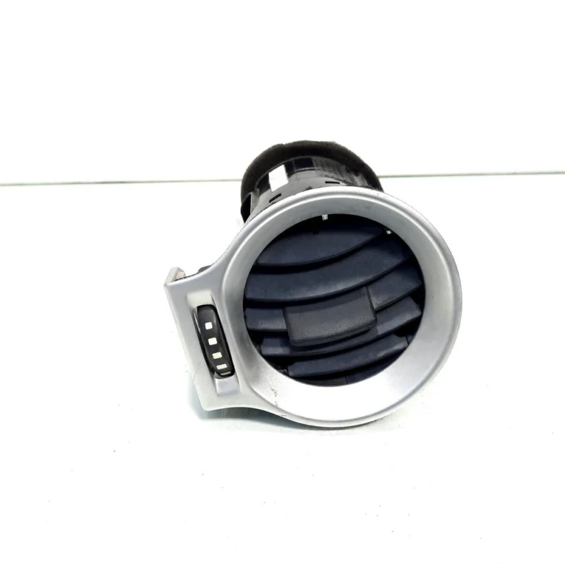 Grila aer bord stanga, cod 68761JY00A, Renault Koleos 1 (id:545591) Mai ieftin