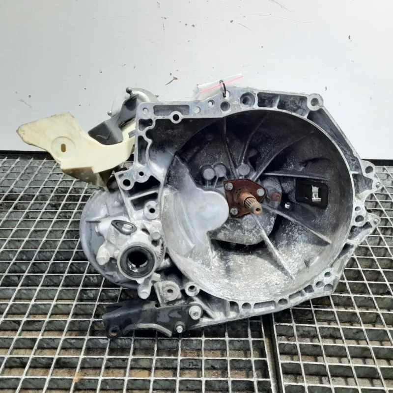 Cel mai vândut Cutie viteza manuala, cod 20DP27, Peugeot 207 Sedan, 1.6 HDI, 9HX, 5 vit man (pr:110747)