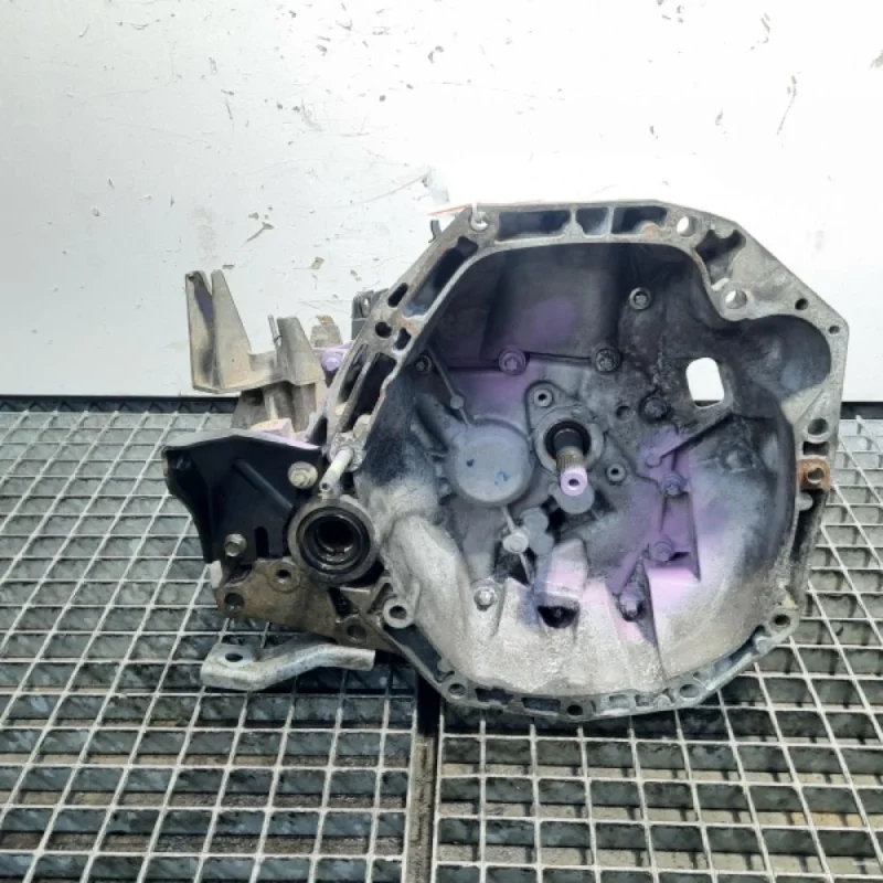 Cutie viteza manuala, cod JH3172, Renault Clio 3, 1.4 benz, K4J780, 5 vit man (id:541383) Ultima șansă