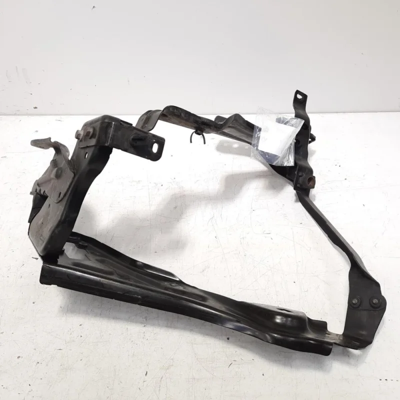 Chilipir Suport far stanga, cod A2046201191, Mercedes Clasa C T-Model (S204) (id:540324)