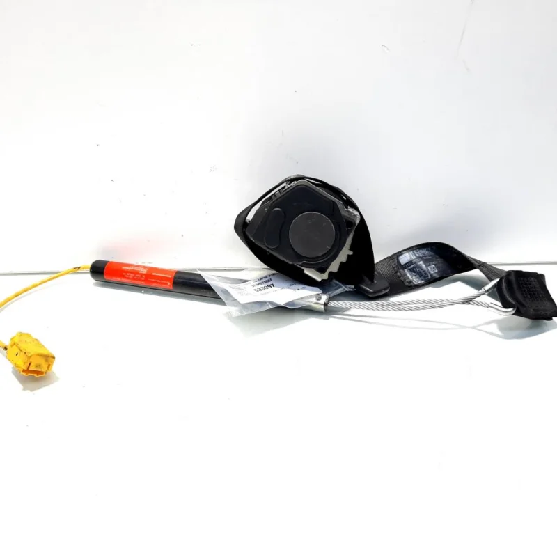 Centura dreapta spate cu capsa pirotehnica, Vw Passat Variant (3C5) (id:533097) Ofertă limitată