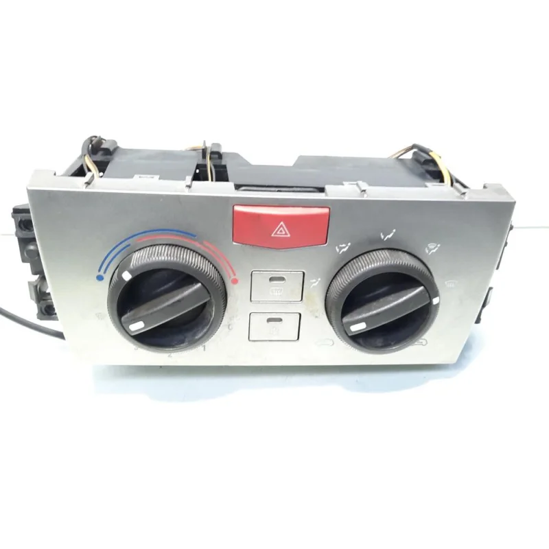 Promoție Panou comenzi ac, Lancia Ypsilon (843) (id:529570)