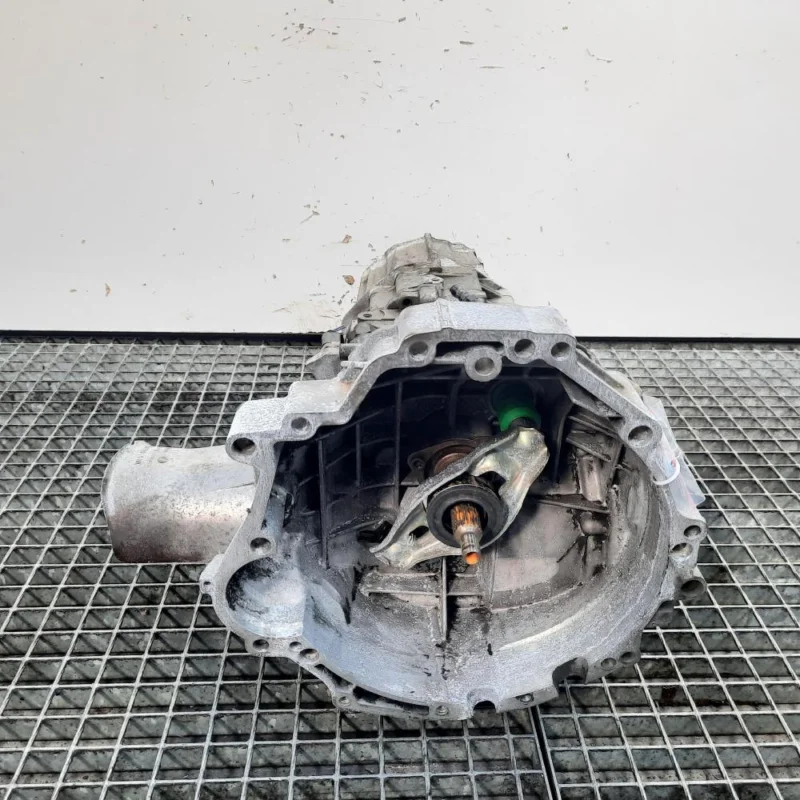 Lichidare de stoc Cutie viteza manuala, cod GYX, Audi A4 (8EC, B7) 2.0 TDI, BRE, 6 vit man (pr:110747)