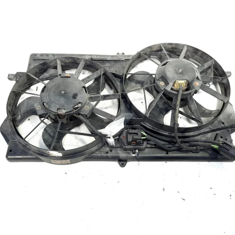 Grup electroventilatoare, cod 98AB-8C607-DL, Ford Focus 1 Sedan, 1.6 benz, FYDA (id:528152) Mai ieftin