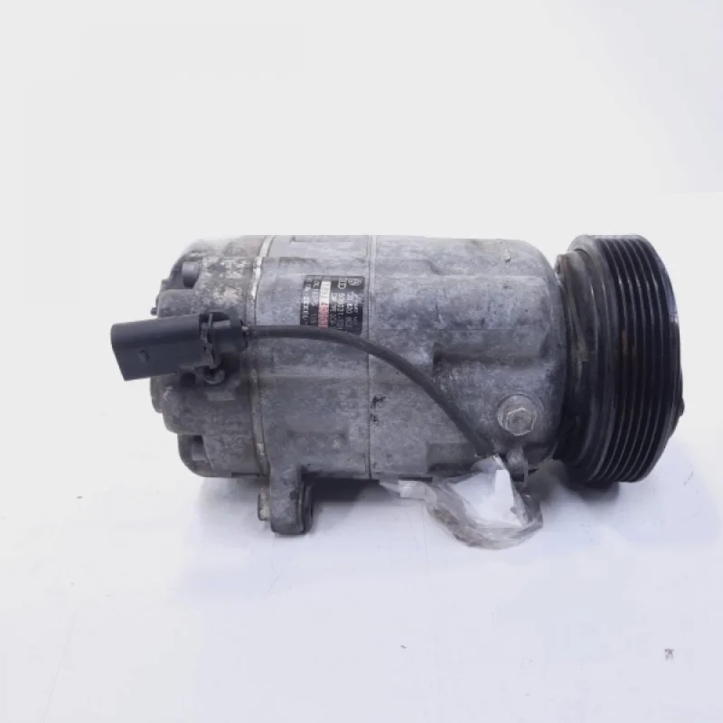 Compresor clima, cod 1J0820803J, VW Bora Combi (1J6), 1.6 16V benz, BCB (idi:494986) Preț redus
