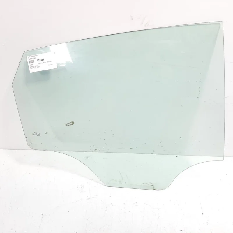 Reducere de preț Geam dreapta spate, Seat Ibiza 5 (6J5) (id:521439)