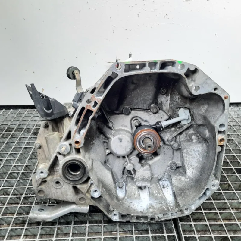 Cutie viteza manuala, Dacia Dokker, 1.5 DCI, 5 vit man (id:519126) Reducere