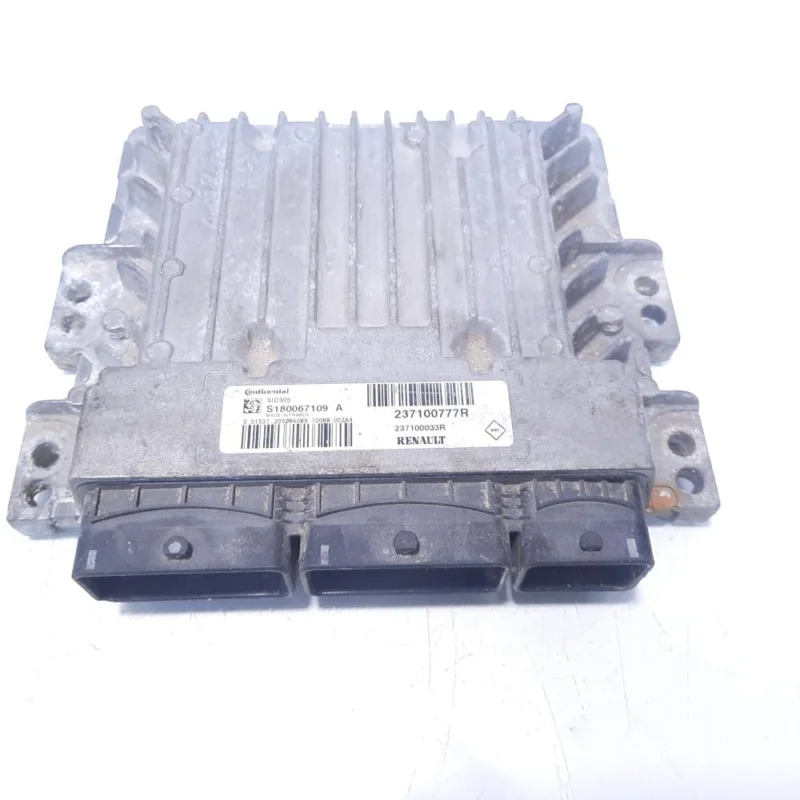 Calculator motor, cod 237100777R, 237100033R, Renault Megane 3, 1.5 DCI, K9K832 (idi:495805) Livrare expres