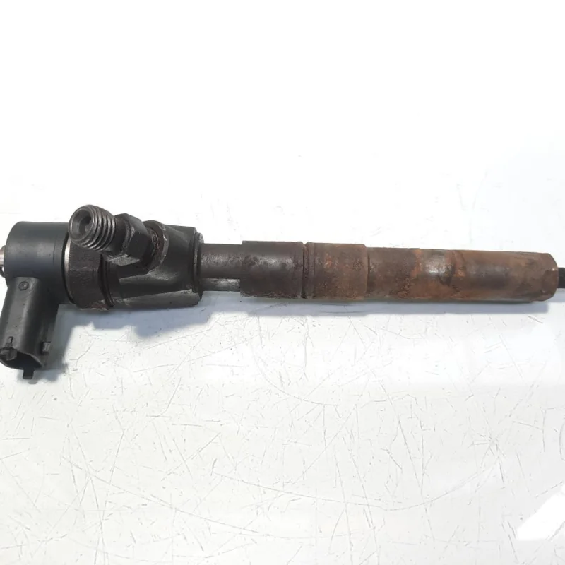 Disponibil imediat Injector, cod 0445110327, Opel Astra J Sedan, 2.0 CDTI, A20DTH (idi:495021)