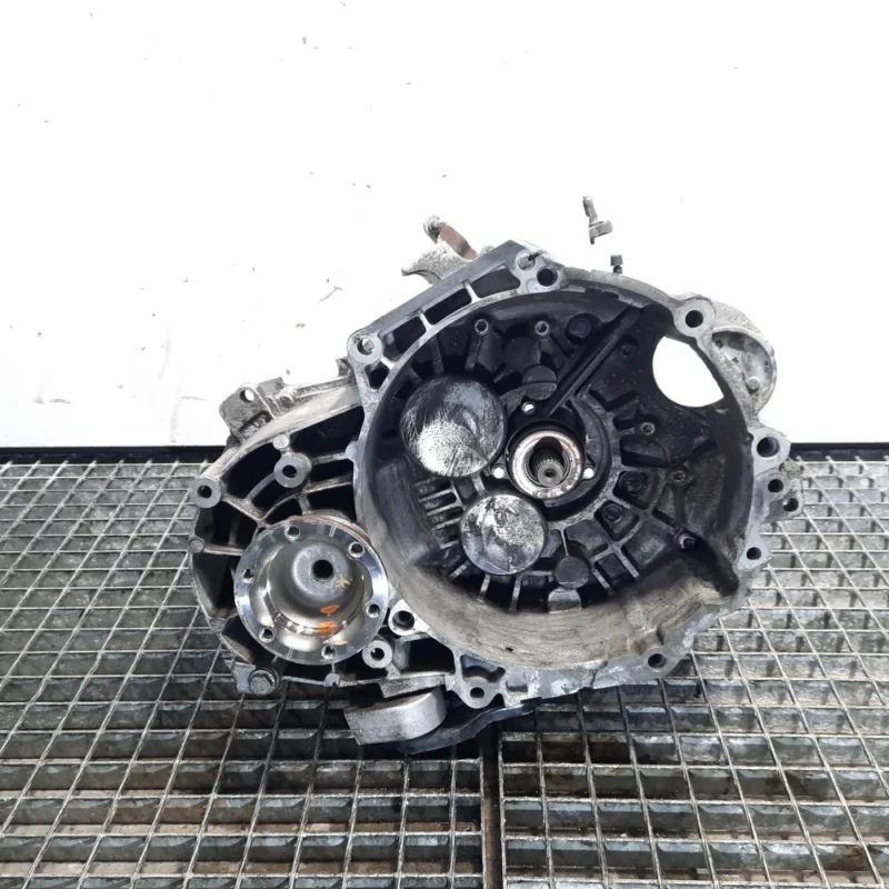 Cutie viteze manuala, cod HDV, Vw Passat (3C2) 2.0 TDI, BKP, 6 vit man (pr:110747) Ieftin