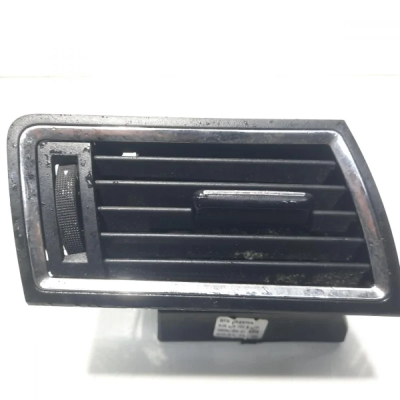 Grila aer bord dreapta, cod 5JA819702B, Skoda Rapid (NH3) (id:506029) Ofertă exclusivă