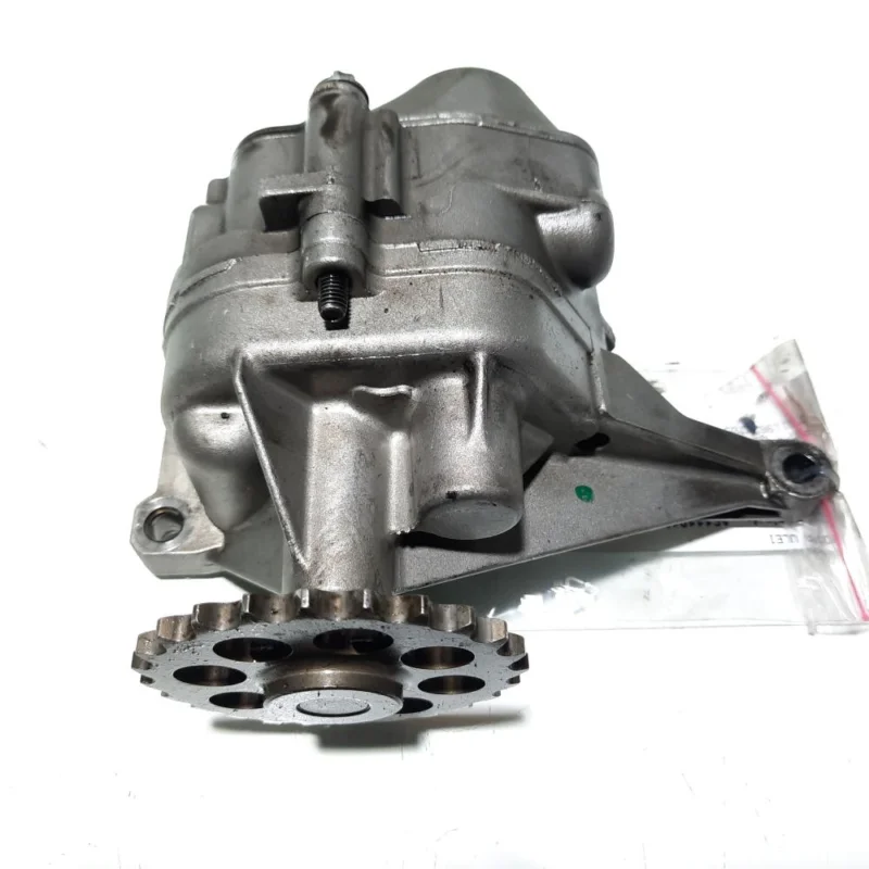 Pompa ulei, cod A6111810201, Mercedes, 2.2 CDI, OM611962 (idi:492224) Nu rata