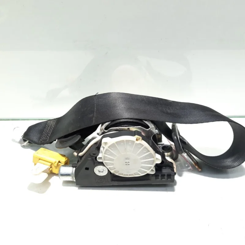 Comandă acum Centura stanga fata cu capsa, cod 3C1857705F, Vw Passat (3C2) (id:499903)