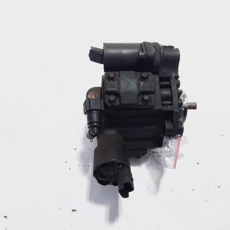 Vezi acum Pompa inalta presiune, cod 9683624080, Volvo V50, 2.0 diesel, D4204T (idi:497276)