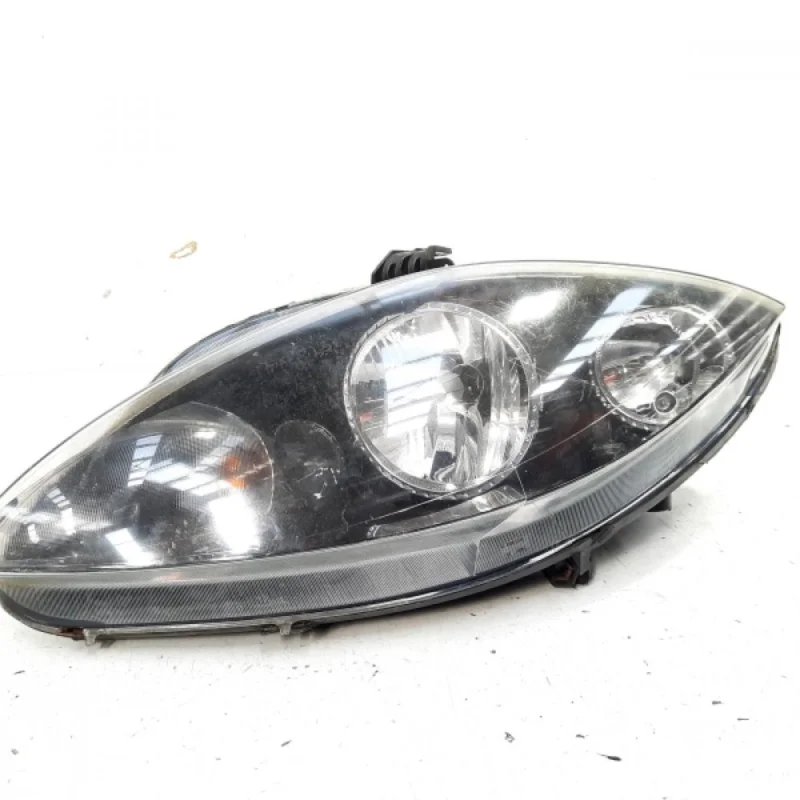 Livrare gratuită Far stanga, cod 5P2941005D, Seat Altea (5P1) (id:497272)