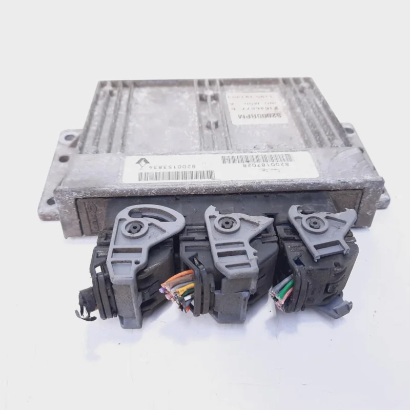 Retur ușor Calculator motor, cod 8200153834, 8200187028, Renault Clio 2, 1.2 benz, D7F710 (id:495976)