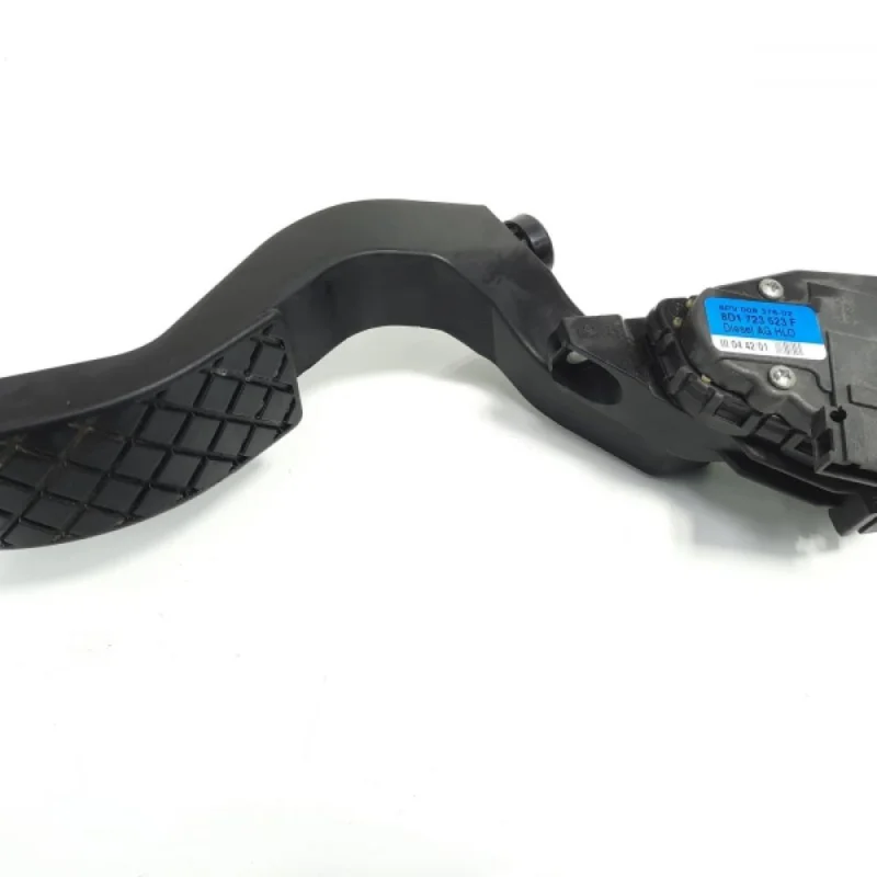 Pedala acceleratie cu senzor, cod 8D1723523F, VW Passat (3B2) (idI:374966) Mai ieftin