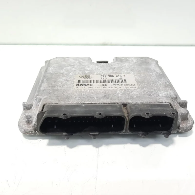 Calculator motor, cod 071906018K, 0261206175, VW Golf 4 Variant (1J5), 2.3 benz, AGZ (idi:491695) Preferatul clienților