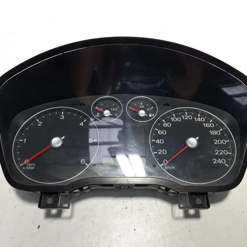 Ceas bord, cod 3M5F-10A855-A, Ford Focus 2 (DA) (idi:488217) Preț redus