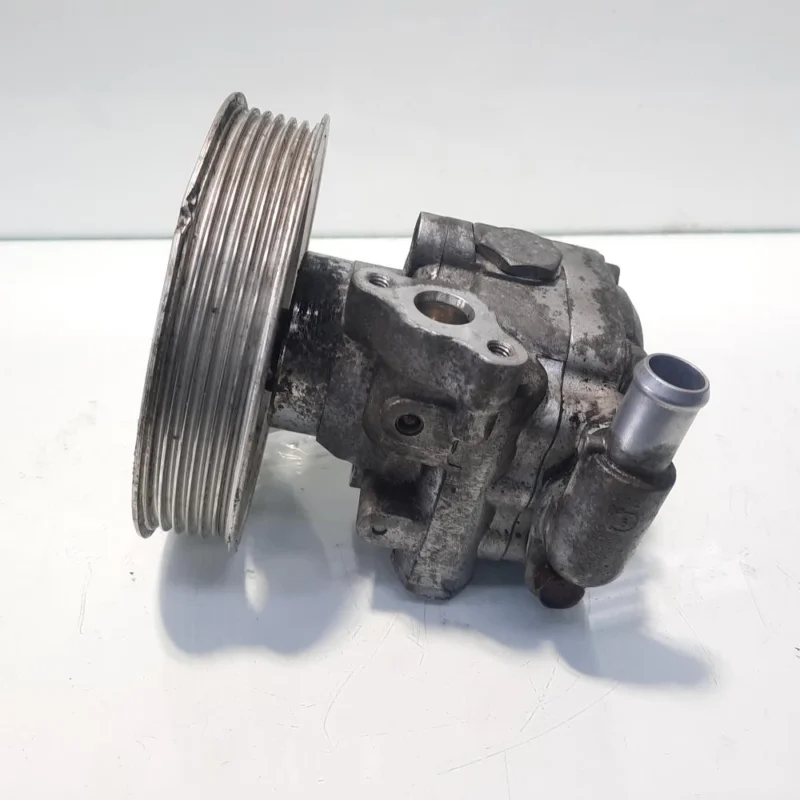 Noutate Pompa servo directie, cod 8K0145153F, Audi A4 Avant, 1.8 TFSI, CDHA (pr:110747)