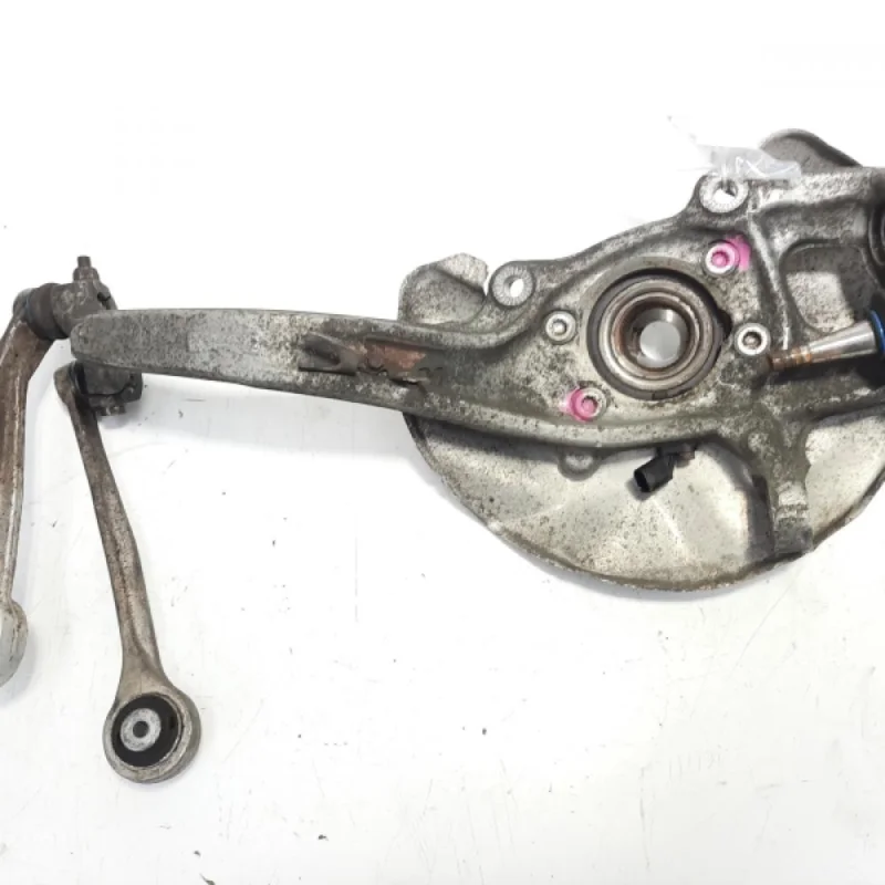 Ofertă specială Fuzeta dreapta fata, Audi A4 (8K2, B8) 2.0 TDI, CAG (id:484400)