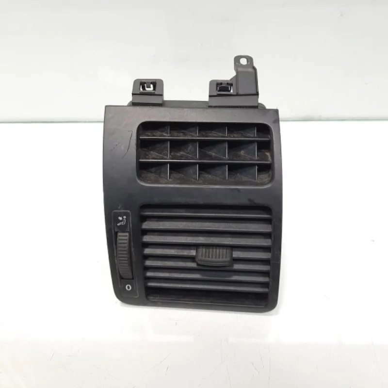 Preț redus Grila aer bord dreapta, cod 1T0819704B, Vw Touran (1T1, 1T2) (id:487156)
