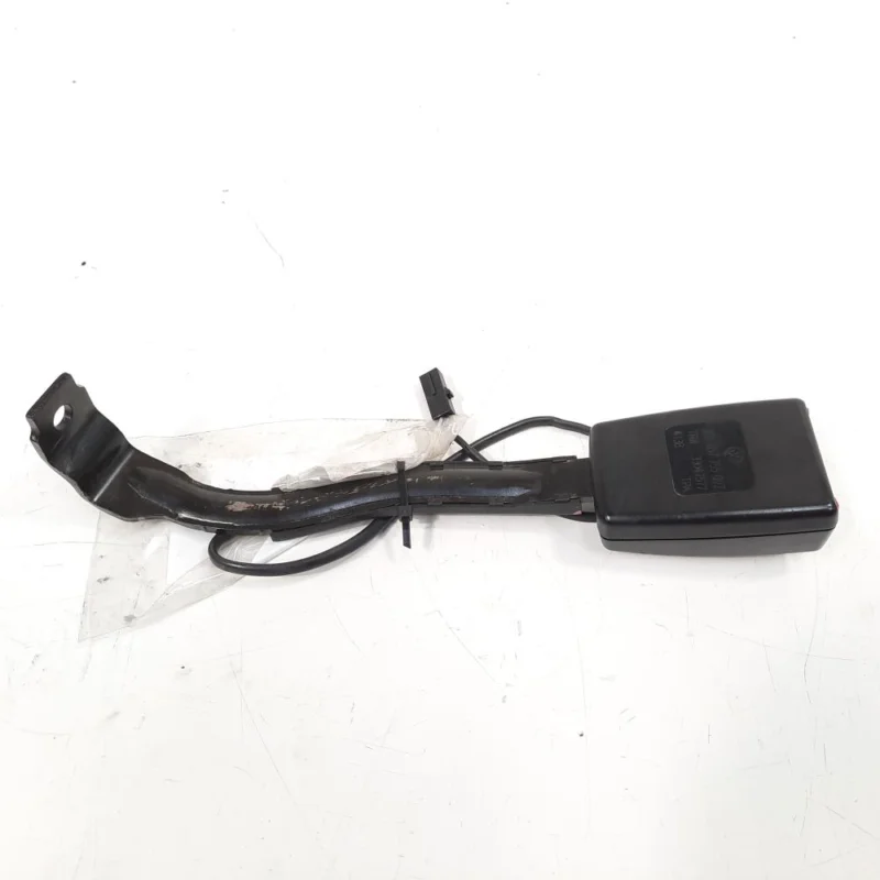 Capsa centura stanga fata cu fir, cod 3C0857755, VW Passat (3C2) (id:485476) Discount