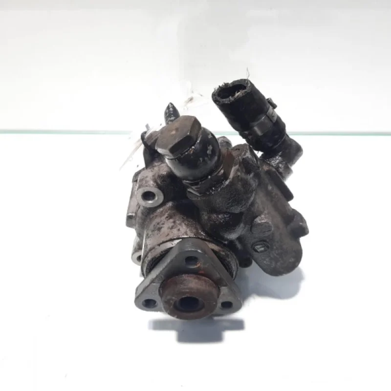 Pompa servo directie, cod 8D0145155Q, VW Passat (3B2), 1.9 TDI, AHU (idi:450914) Reducere specială