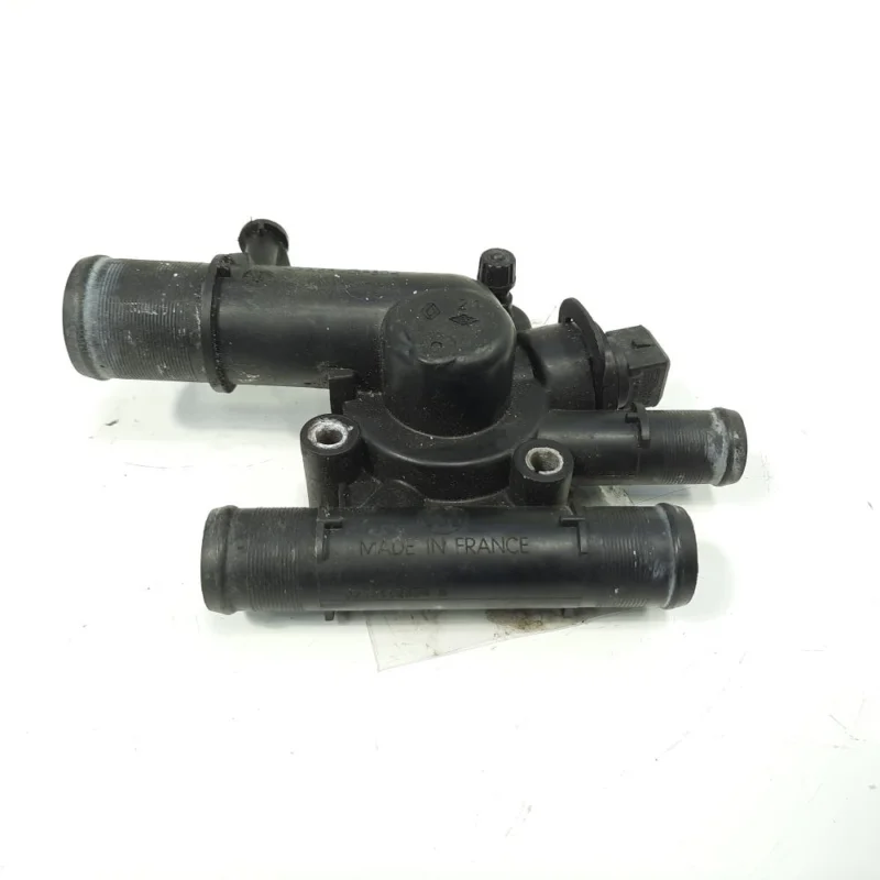Corp termostat, cod 8200112054B, Renault Megane 2, 1.9 DCI, F9QB800 (id:197861) Comandă acum
