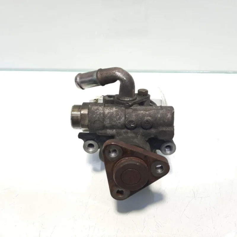 Pompa servo directie, cod 8D0145177Q, Vw Passat Variant (3B6) 1.9 tdi, AVF (idi:457553) Promoție