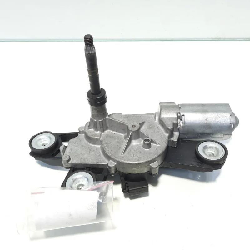 Motoras stergator haion, cod 8A61-A17K441-AA, Ford Fiesta 6 (id:475723) Plată sigură